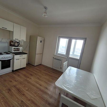 Uzak Apartment 2 Almaty Ngoại thất bức ảnh